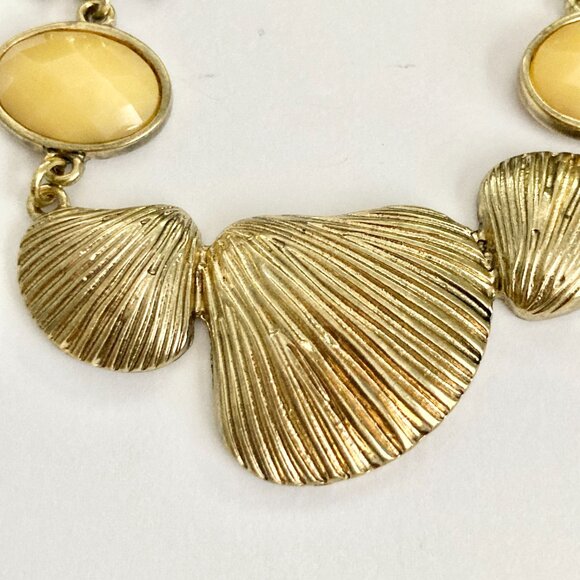 Gold Sea Shell Starfish Bib Necklace Plated Sea Life Island Nautical Beach 20" - Picture 8 of 14